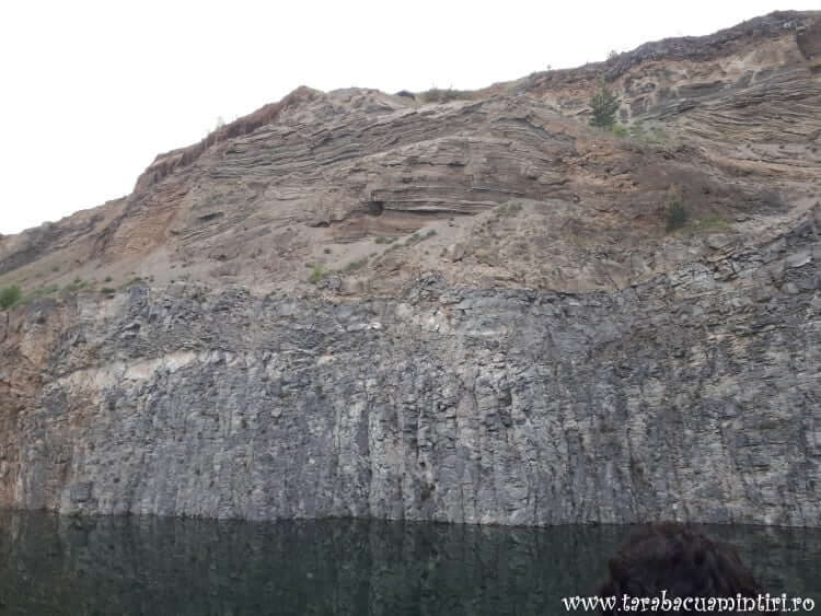 Lacul de smarald de la Racoș