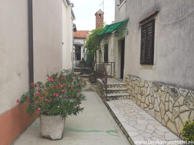 străzile din Dobrinj, insula Krk