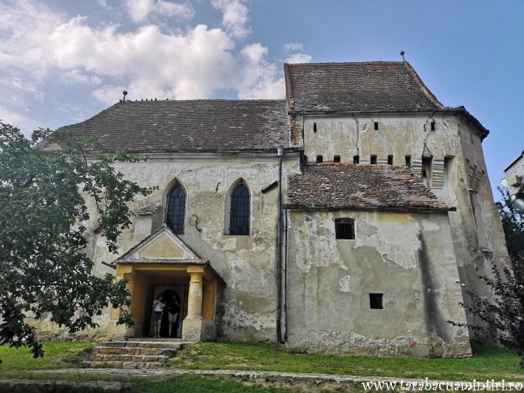 bisericile fortificate transilvanene