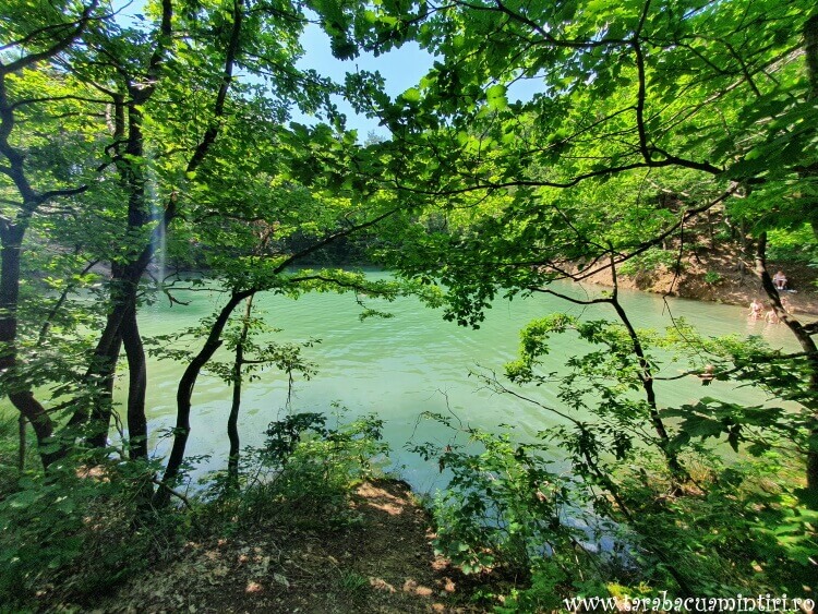 Lacul Albastru