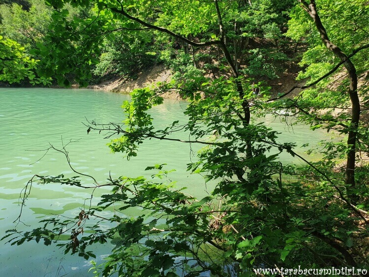 Lacul Albastru