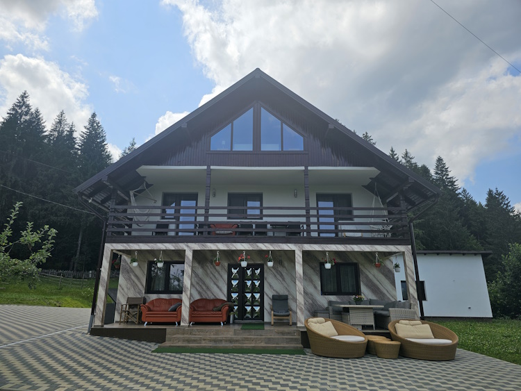 Cabana Codrii Seculari Bucovina